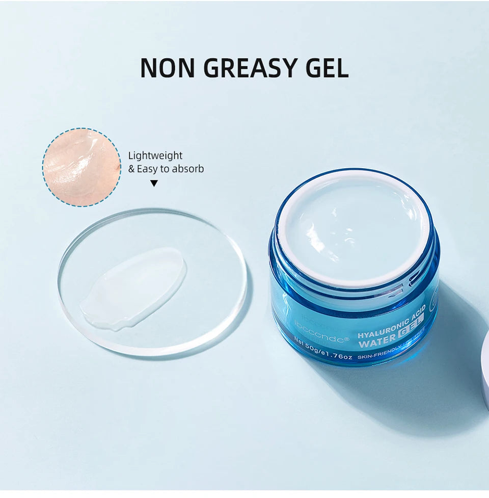 Blue moisturizer jar with white lid, gel cream texture on the lid