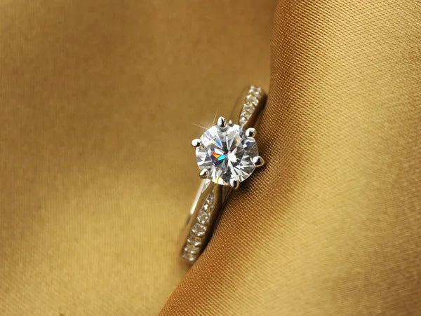 Luxury 925 Sterling Silver Classic Ring for Women Six claw jewelry simple 70ct diamond ring imitation diamond women's ring K's Collection Store