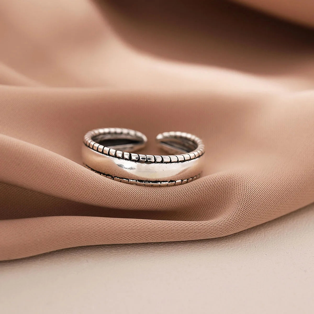 New Fashion Personality Middle Glossy Retro Female 925 Sterling Silver Jewelry Simple On Both Sides Twist Rings R146 K's Collection Store