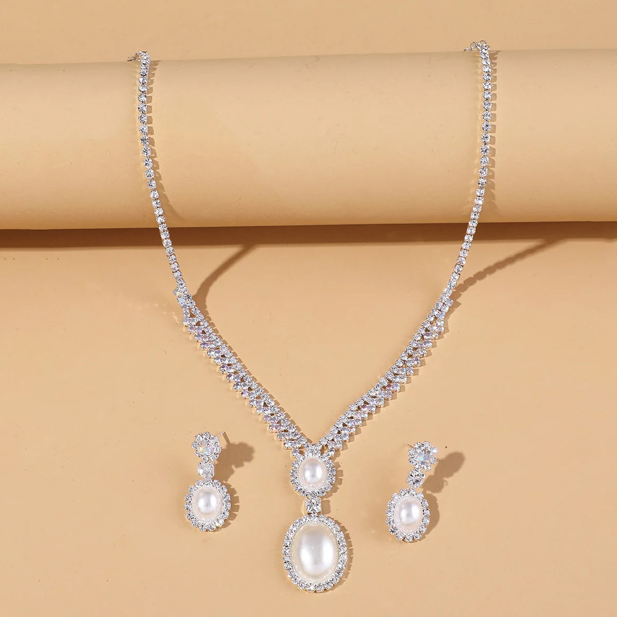 Jewelry Wholesale Fashion New Necklace Earrings Bracelet Set Shiny Bride Jewelry Set Collarbone Necklace K's Collection Store