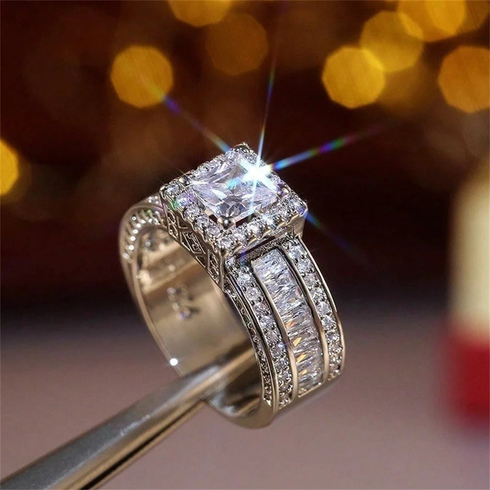 Luxurious Fashion Silver Color Wedding Rings for Women Exquisite Inlaid with White Zircon Party Engagement Ring Jewelry K's Collection Store