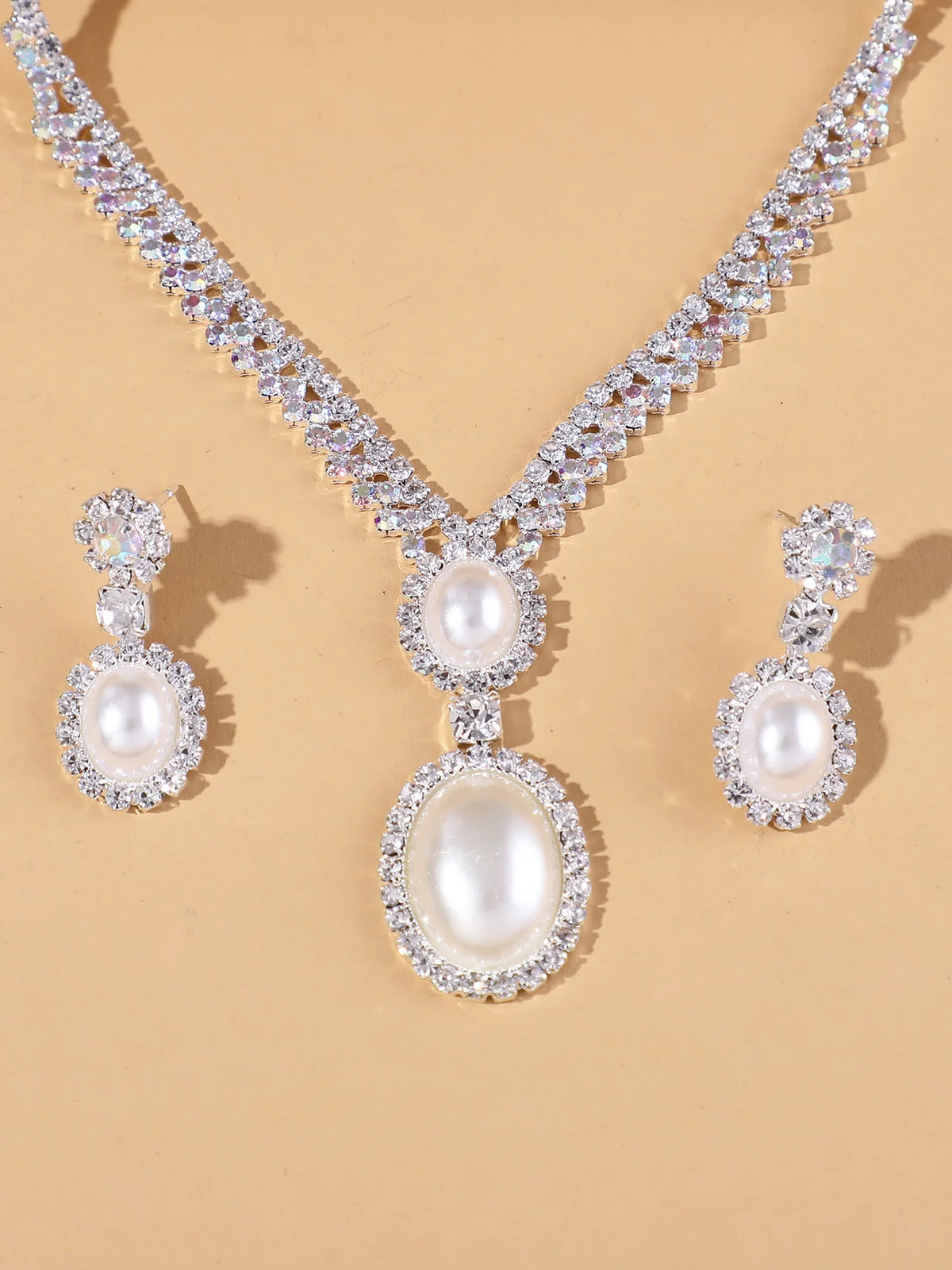 Jewelry Wholesale Fashion New Necklace Earrings Bracelet Set Shiny Bride Jewelry Set Collarbone Necklace K's Collection Store