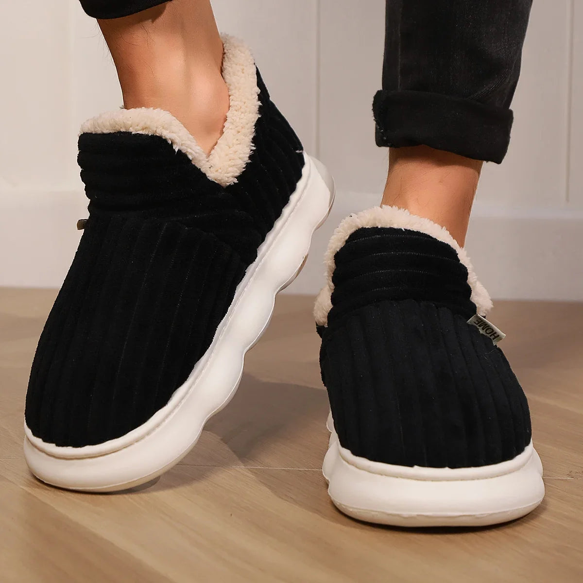 Winter Men Women Shoes Winter Short Plush Slippers Outdoor Fur Non-slip House Shoes Casual Fuzzy Soft Cozy Men Women Shoes K's Collection Store