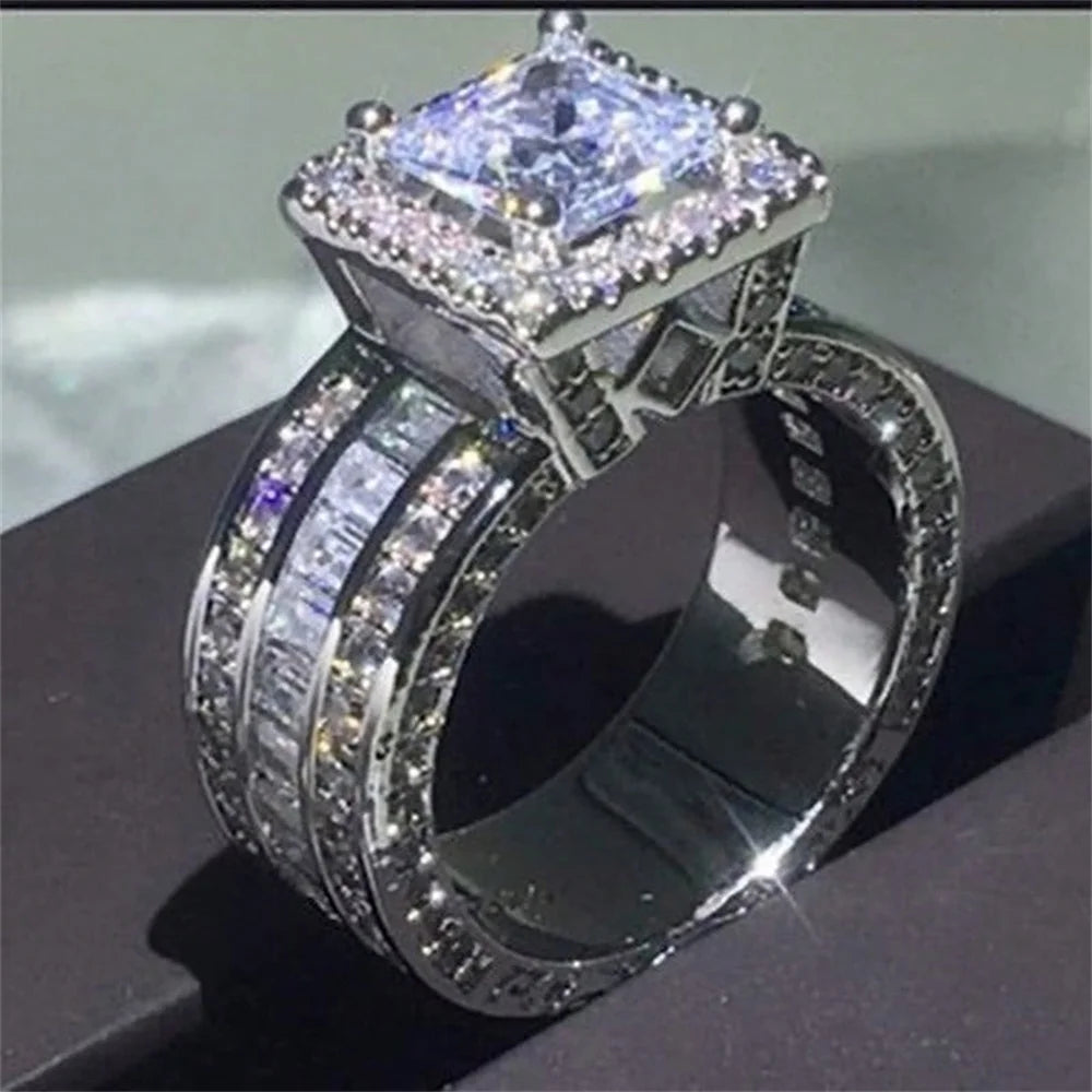 Luxurious Fashion Silver Color Wedding Rings for Women Exquisite Inlaid with White Zircon Party Engagement Ring Jewelry K's Collection Store
