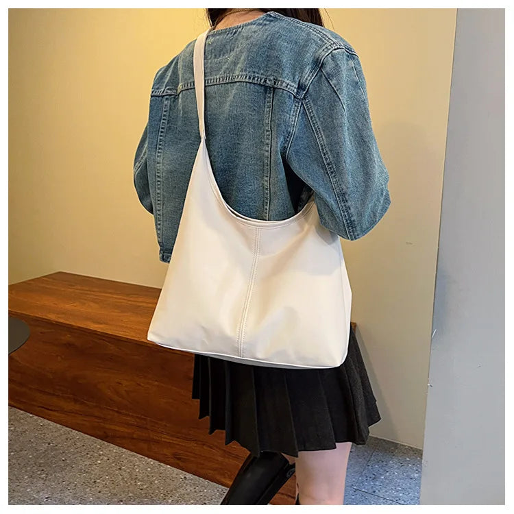 Large capacity commuting new winter popular 2025 solid color simple versatile fashion high sense texture casual single shoulder K's Collection Store