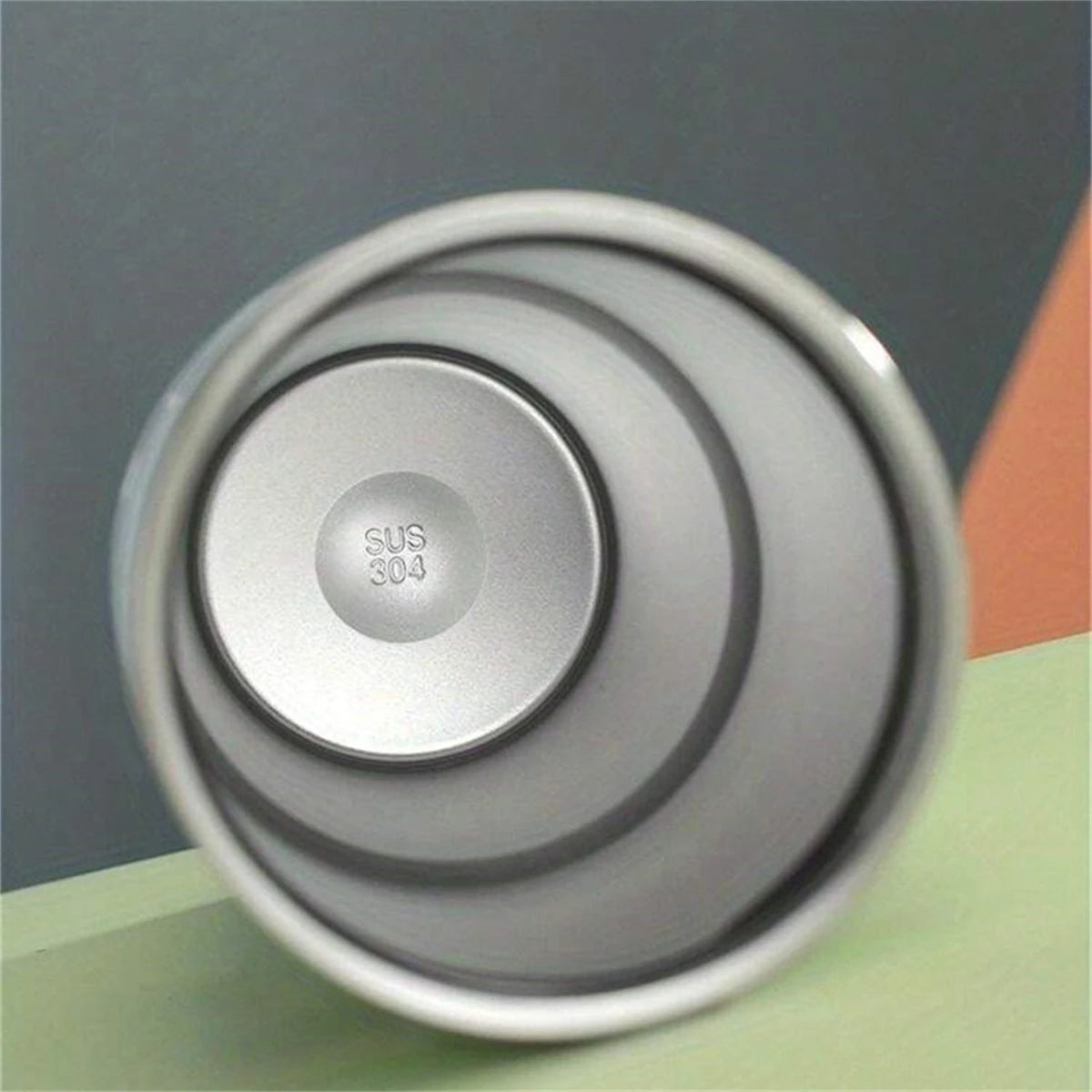 1pc Vacuum Tumbler with Lid Stainless Steel Portable Water Bottle with Dazzling Handle Insulated Tumbler Tote Handle 20/30OZ K's Collection Store