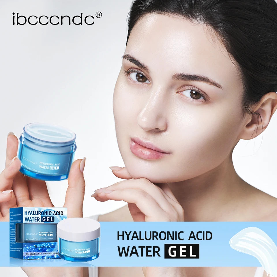 Moisture cream jar with blue container and white lid held near face