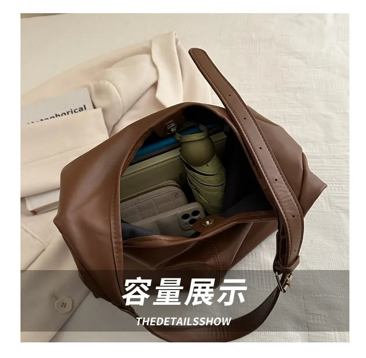 Large capacity commuting new winter popular 2025 solid color simple versatile fashion high sense texture casual single shoulder K's Collection Store