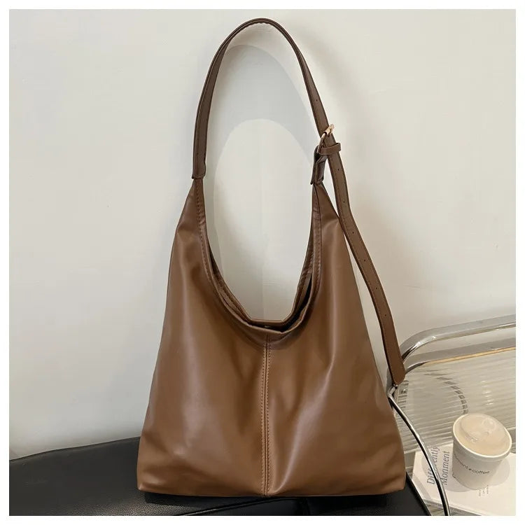 Large capacity commuting new winter popular 2025 solid color simple versatile fashion high sense texture casual single shoulder K's Collection Store
