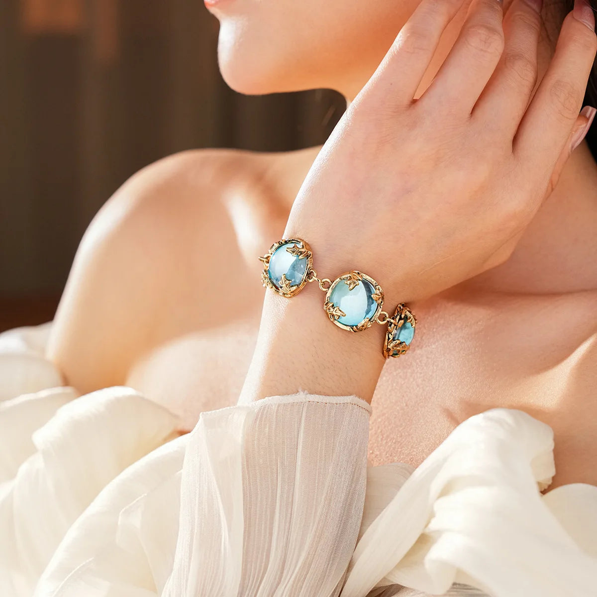 Vintage Fashion Wedding Jewelry Sets for Women Light Luxury Round Resin Necklace Versatile High-end Earring Bracelet K's Collection Store