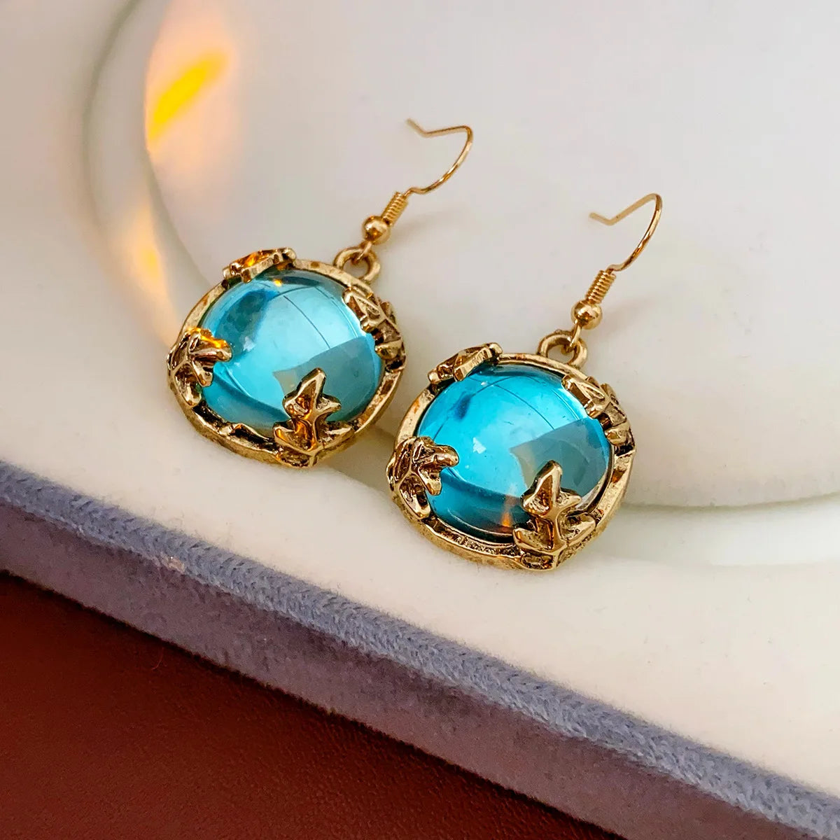 Vintage Fashion Wedding Jewelry Sets for Women Light Luxury Round Resin Necklace Versatile High-end Earring Bracelet K's Collection Store